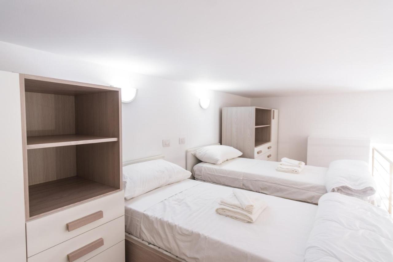 Loft Via Morosini Centro Varese - Ixihome Exteriör bild